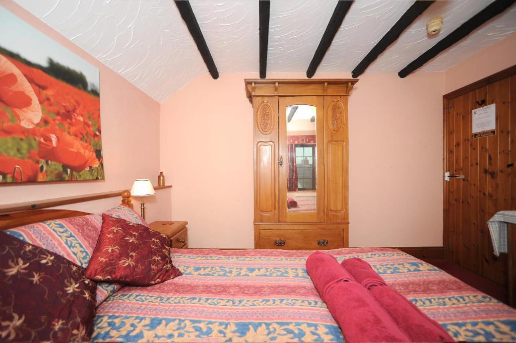 The West Country Inn Clovelly Room photo